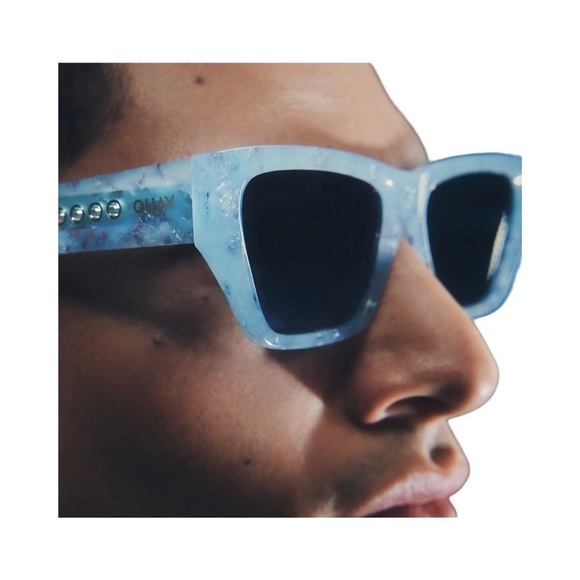 QUAY No Apologies Arctic Tortoise Square Sunglasses — Blue Tortoise Shell - Picture 15 of 17